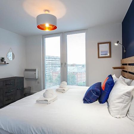 Stunning 2 Bed Flat 5Min To Old Trafford Stadium Manchester Esterno foto