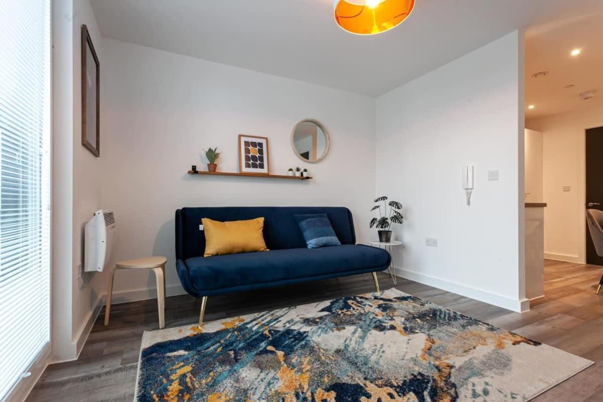 Stunning 2 Bed Flat 5Min To Old Trafford Stadium Manchester Esterno foto